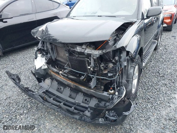 2012 Nissan Pathfinder SV with VIN 5N1AR1NB7CC605691, listed as a IAAI auction lot 41283702 with 145,943 mi miles. Bid and sale history available at carsss.com. Image 6.