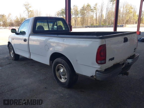 2001 Ford F-150 XL with VIN 1FTZF17261NA50103, listed as a IAAI auction lot 41885497 with 150,581 mi miles and . Bid and sale history available at DreamBid. Image 3.