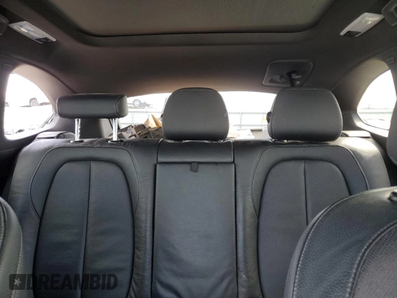 2018 BMW X1 xDrive28i with VIN WBXHT3C30J5F92074, listed as a Copart auction lot 51069535 with 116,381 mi miles and Salvage Title. Bid and sale history available at carsss.com. Image 10.