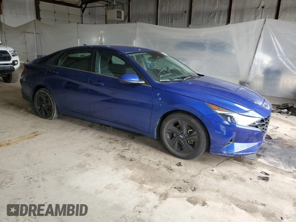 2021 Hyundai Elantra SEL z VIN 5NPLM4AG8MH027038, wystawiony jako Copart lot #52361295 z przebiegiem 94 599 mil mil oraz Szkoda całkowita • Salvage title. Historia ofert i sprzedaży dostępna na DreamBid. Obrazek 4.