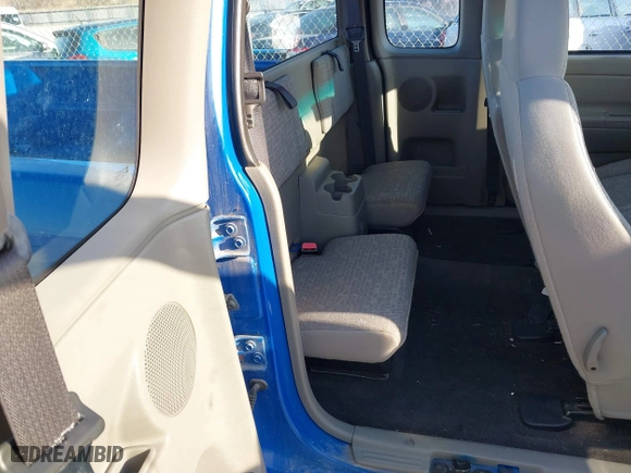 2007 Chevrolet Colorado LS with VIN 1GCCS199X78152281, listed as a IAAI auction lot 41915502 with 235,631 mi miles. Bid and sale history available at carsss.com. Image 8.