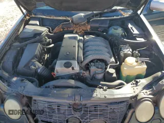 1998 Mercedes-Benz E 320 with VIN WDBJF25F3WA578364, listed as a Copart auction lot 77551834 with 228,913 mi miles and Salvage Title. Bid and sale history available at DreamBid. Image 11.