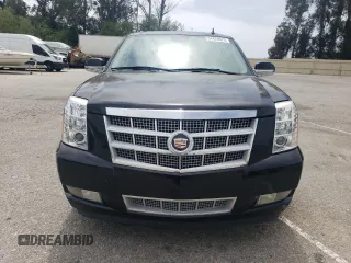 2007 Cadillac Escalade z VIN 1GYEC63847R378548, wystawiony jako Copart lot #54420675 z przebiegiem 189 093 mil mil oraz Szkoda całkowita • Salvage title. Historia ofert i sprzedaży dostępna na DreamBid. Obrazek 5.