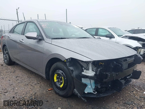 2025 Hyundai Elantra SEL Convenience with VIN KMHLS4DG7SU952152, listed as a IAAI auction lot 42188302 with 4,620 mi miles and . Bid and sale history available at DreamBid. Image 1.