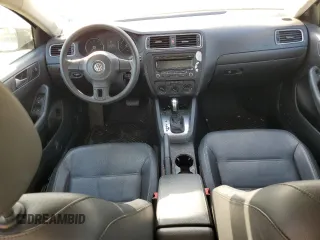2014 Volkswagen Jetta Sedan SE with VIN 3VWD17AJ9EM280825, listed as a Copart auction lot 54009515 with 91,903 mi miles and Clean Title. Bid and sale history available at carsss.com. Image 8.