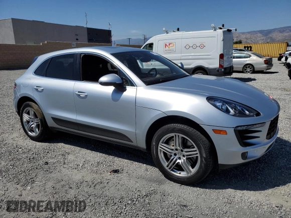 2016 Porsche Macan S with VIN WP1AB2A51GLB42904, listed as a Copart auction lot 52457525 with 67,862 mi miles and Salvage Title. Bid and sale history available at DreamBid. Image 4.
