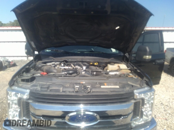 2018 Ford F-250 XL with VIN 1FT7W2BT9JEC40281, listed as a IAAI auction lot 36924236 with 107,612 mi miles and . Bid and sale history available at DreamBid. Image 10.