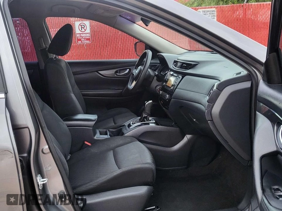 2017 Nissan Rogue SV with VIN KNMAT2MV5HP534384, listed as a Copart auction lot 66103305 with 169,731 mi miles and Clean title. Bid and sale history available at DreamBid. Image 5.