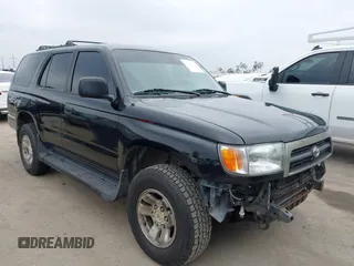 1998 Toyota 4Runner with VIN JT3GM84R1W0032821, listed as a IAAI auction lot 42159329 with 235,502 mi miles and . Bid and sale history available at DreamBid. Image 1.