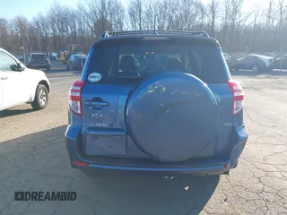 2009 Toyota RAV4 Ltd with VIN JTMBK31V095083931, listed as a IAAI auction lot 41767173 with 310,556 mi miles. Bid and sale history available at carsss.com. Image 16.