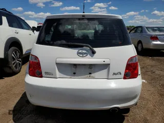 2006 Scion xA z VIN JTKKT604660134468, wystawiony jako Copart lot #58474705 z przebiegiem 65 114 mil mil oraz Tytuł czysty. Historia ofert i sprzedaży dostępna na DreamBid. Obrazek 6.