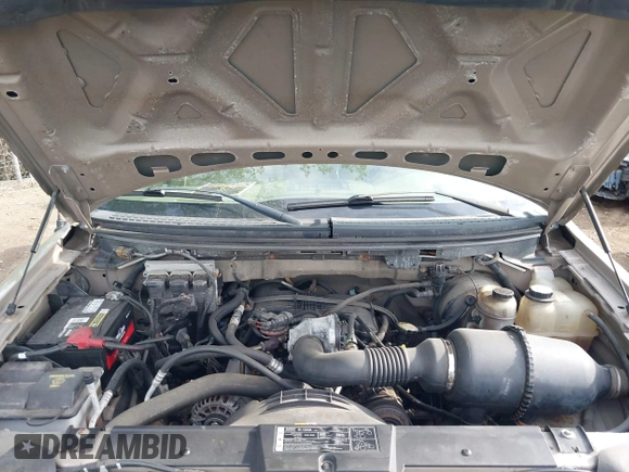 2008 Ford F-150 XL with VIN 1FTRF12208KE42089, listed as a IAAI auction lot 42211761 with 59,930 mi miles and . Bid and sale history available at DreamBid. Image 10.