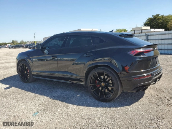 2019 Lamborghini Urus with VIN ZPBUA1ZL6KLA02282, listed as a Copart auction lot 88714865 with 17,842 mi miles and Salvage Title. Bid and sale history available at carsss.com. Image 2.