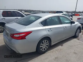 2016 Nissan Altima SR with VIN 1N4AL3AP2GN320402, listed as a IAAI auction lot 41756779 with 213,983 mi miles and . Bid and sale history available at DreamBid. Image 4.