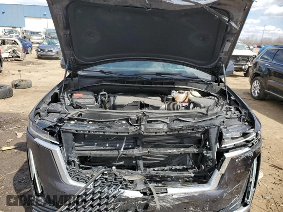 2024 Cadillac Escalade 4WD Premium Luxury z VIN 1GYS4BKL5RR260915, wystawiony jako Copart lot #50432055 z przebiegiem 17 236 mil mil oraz Czysty tytuł • Clean title. Historia ofert i sprzedaży dostępna na DreamBid. Obrazek 13.