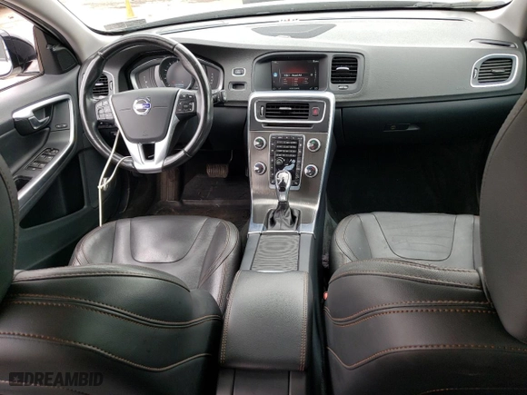 2016 Volvo V60 Cross Country T5 Platinum with VIN YV4612HM8G1006768, listed as a Copart auction lot 60576253 with 64,418 mi miles. Bid and sale history available at carsss.com. Image 8.