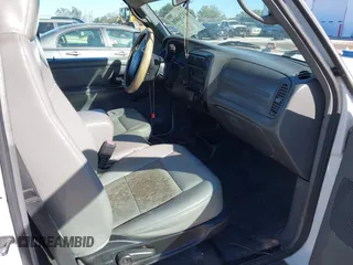 2009 Ford Ranger XL with VIN 1FTYR10D79PA39691, listed as a IAAI auction lot 41236890 with 1 mi miles. Bid and sale history available at carsss.com. Image 5.