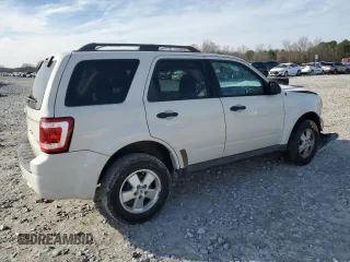 2011 Ford Escape XLT with VIN 1FMCU0D71BKB35466, listed as a Copart auction lot 43057895 with 298,662 mi miles and Salvage Title. Bid and sale history available at carsss.com. Image 3.