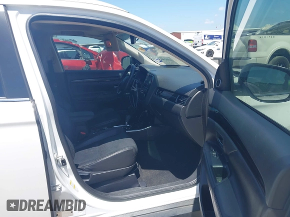 2017 Mitsubishi Outlander GT with VIN JA4JZ4AX1HZ023740, listed as a IAAI auction lot 42052468 with 106,073 mi miles and . Bid and sale history available at DreamBid. Image 5.