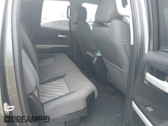 2019 Toyota Tundra 2WD SR with VIN 5TFRY5F16KX246087, listed as a IAAI auction lot 41650708 with 99,187 mi miles. Bid and sale history available at carsss.com. Image 8.
