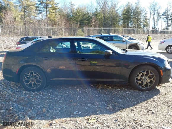 2016 Chrysler 300 with VIN 2C3CCAGG4GH287737, listed as a IAAI auction lot 41299711 with NaN miles. Bid and sale history available at carsss.com. Image 13.