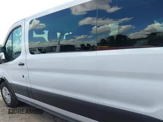 2023 Ford Transit Passenger XL z VIN 1FBAX2Y8XPKA68850, wystawiony jako IAAI lot #42603923 z przebiegiem 37 840 mil mil oraz . Historia ofert i sprzedaży dostępna na DreamBid. Obrazek 14.