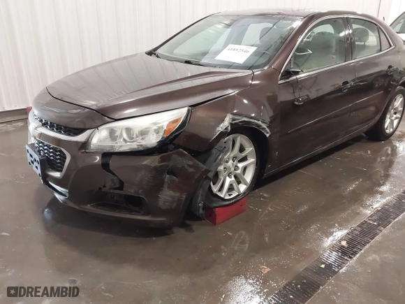 2015 Chevrolet Malibu LT with VIN 1G11C5SL8FF271371, listed as a IAAI auction lot 41892546 with 288,374 mi miles. Bid and sale history available at carsss.com. Image 6.