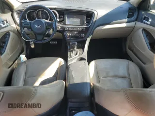 2014 Kia Optima EX z VIN 5XXGN4A7XEG304512, wystawiony jako Copart lot #50656505 z przebiegiem 141 746 mil mil oraz Szkoda całkowita • Salvage title. Historia ofert i sprzedaży dostępna na DreamBid. Obrazek 8.