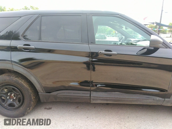 2020 Ford Police Interceptor Utility z VIN 1FM5K8AB9LGB85123, wystawiony jako IAAI lot #42265559 z przebiegiem 116 689 mil mil oraz . Historia ofert i sprzedaży dostępna na DreamBid. Obrazek 13.