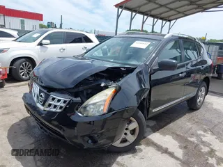 2015 Nissan Rogue S z VIN JN8AS5MT9FW650455, wystawiony jako IAAI lot #42318544 z przebiegiem 140 954 mil mil oraz . Historia ofert i sprzedaży dostępna na DreamBid. Obrazek 2.
