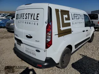 2020 Ford Transit Connect XLT with VIN NM0LS7F26L1472885, listed as a Copart auction lot 46425885 with 33,375 mi miles and Salvage title. Bid and sale history available at DreamBid. Image 3.