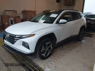2022 Hyundai Tucson SEL Convenience with VIN KM8JFCA1XNU075554, listed as a IAAI auction lot 41617350 with 29,676 mi miles and . Bid and sale history available at carsss.com. Image 17.