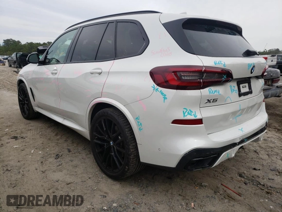 2022 BMW X5 xDrive40i with VIN 5UXCR6C01N9M04752, listed as a Copart auction lot 67649712 with 8,831 mi miles. Bid and sale history available at carsss.com. Image 2.