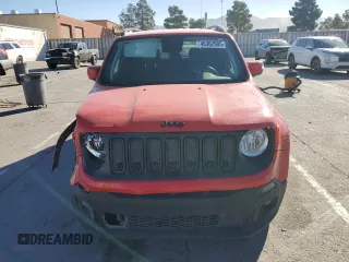 2018 Jeep Renegade Altitude with VIN ZACCJABBXJPJ55128, listed as a Copart auction lot 46362905 with 66,798 mi miles and Clean Title. Bid and sale history available at DreamBid. Image 5.