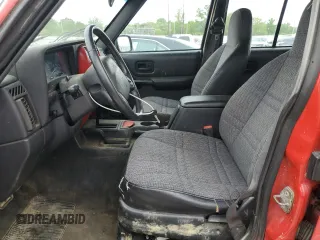 1999 Jeep Cherokee Sport with VIN 1J4FF68S1XL522902, listed as a Copart auction lot 55947745 with 212,357 mi miles and Non repairable. Bid and sale history available at DreamBid. Image 7.