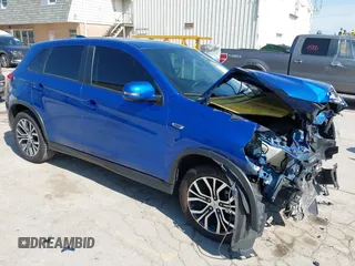 2018 Mitsubishi Outlander SE with VIN JA4AP3AW3JZ019184, listed as a IAAI auction lot 42199106 with 142,884 mi miles and . Bid and sale history available at DreamBid. Image 1.