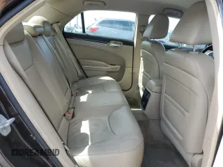 2012 Chrysler 300 Limited z VIN 2C3CCACG9CH173300, wystawiony jako Copart lot #52019775 z przebiegiem 128 492 mil mil oraz Szkoda całkowita • Salvage title. Historia ofert i sprzedaży dostępna na DreamBid. Obrazek 10.
