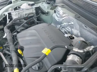 2024 Chevrolet Trax ACTIV с VIN KL77LKE2XRC157474, выставлен на аукционе IAAI как лот 43056176 с пробегом 5 285 миль миль и . История ставок и продаж доступна на DreamBid. Изображение 19.