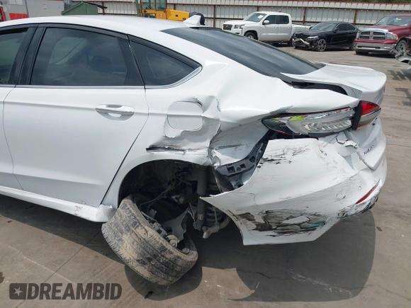 2020 Ford Fusion SEL с VIN 3FA6P0CD7LR131781, выставлен на аукционе IAAI как лот 41855346 с пробегом 95 621 миль миль и . История ставок и продаж доступна на DreamBid. Изображение 6.