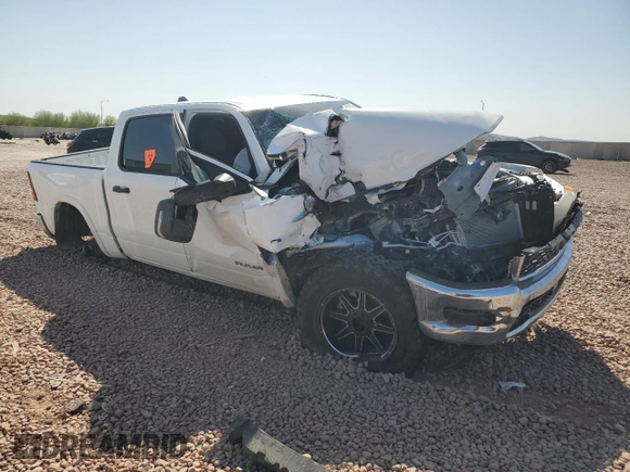 2025 Ram 1500 Big Horn z VIN 1C6SRFFP8SN656238, wystawiony jako Copart lot #51521185 z przebiegiem 1 776 mil mil oraz Szkoda całkowita • Salvage title. Historia ofert i sprzedaży dostępna na DreamBid. Obrazek 4.