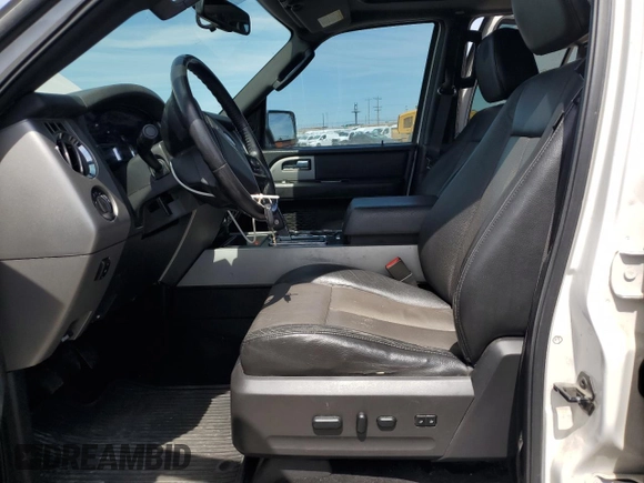2011 Ford Expedition Max XLT with VIN 1FMJK1J57BEF18381, listed as a Copart auction lot 57161685 with 117,950 mi miles and Salvage title. Bid and sale history available at DreamBid. Image 7.