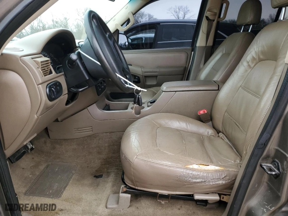 2002 Ford Explorer XLS with VIN 1FMZU72E02ZC31827, listed as a Copart auction lot 43898405 with 223,039 mi miles and Salvage Title. Bid and sale history available at carsss.com. Image 7.