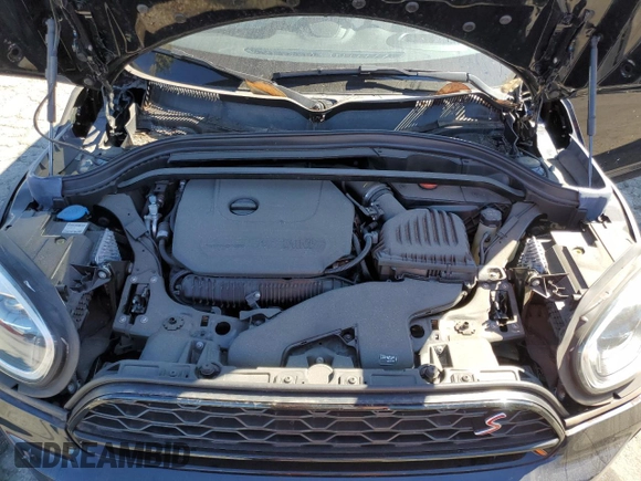 2024 MINI Countryman Cooper S with VIN WMZ83BR06R3R36175, listed as a Copart auction lot 89084285 with 0 mi miles and Salvage Title. Bid and sale history available at carsss.com. Image 11.