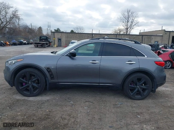 2016 Infiniti QX70 with VIN JN8CS1MU1GM670819, listed as a IAAI auction lot 41890593 with NaN miles. Bid and sale history available at carsss.com. Image 14.
