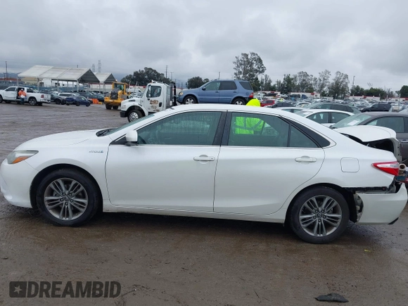 2017 Toyota Camry Hybrid LE with VIN 4T1BD1FK0HU207435, listed as a IAAI auction lot 41561337 with 194,716 mi miles. Bid and sale history available at carsss.com. Image 14.