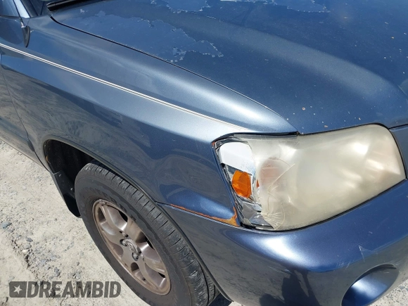 2006 Toyota Highlander w/3rd Row z VIN JTEEP21A960165926, wystawiony jako IAAI lot #42268064 z przebiegiem 233 822 mil mil oraz . Historia ofert i sprzedaży dostępna na DreamBid. Obrazek 6.