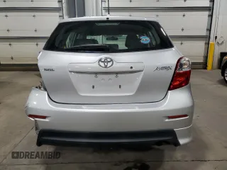 2010 Toyota Matrix z VIN 2T1KU4EE0AC309208, wystawiony jako Copart lot #53392535 z przebiegiem 98 773 mil mil oraz Czysty tytuł • Clean title. Historia ofert i sprzedaży dostępna na DreamBid. Obrazek 6.