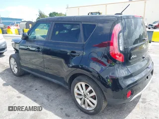 2018 Kia Soul + with VIN KNDJP3A56J7904245, listed as a IAAI auction lot 41985285 with 103,824 mi miles. Bid and sale history available at carsss.com. Image 3.