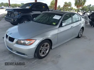 2008 BMW 3 Series 328i with VIN WBAVA37578NL50095, listed as a IAAI auction lot 42696286 with 117,408 mi miles and . Bid and sale history available at DreamBid. Image 2.