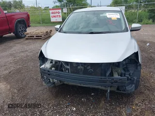 2014 Nissan Sentra SV z VIN 1N4AB7AP6EN853411, wystawiony jako IAAI lot #41058501 z przebiegiem 133 780 mil mil oraz . Historia ofert i sprzedaży dostępna na DreamBid. Obrazek 6.